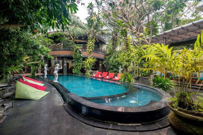 Villa Mewah Desain Unik Namun Murah Ada Private Pool di Canggu Bali Untuk Staycation Unik