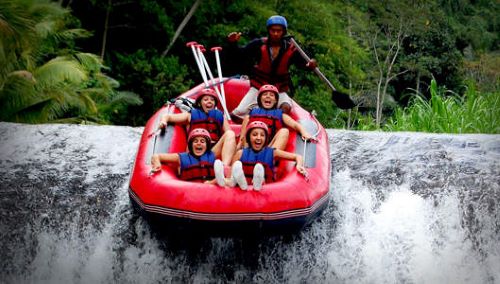 Wisata Alam Menantang di Bali: Petualangan Rafting Seru di Arus Sungai Ayung Ubud Bali