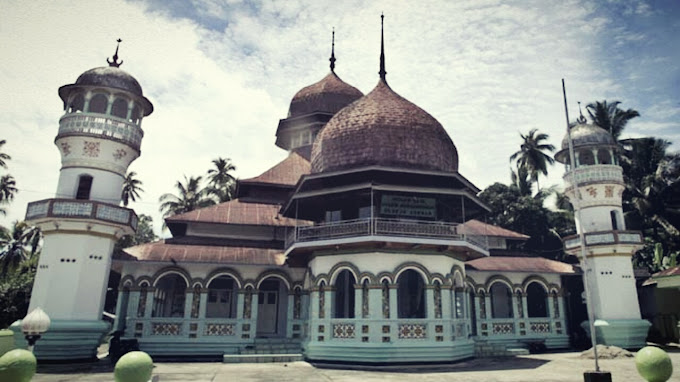 Wisata Religi: Mengenal 5 Masjid Tertua di Sumatera Barat yang Memiliki Sejarah Panjang Kamu Harus Tau !!