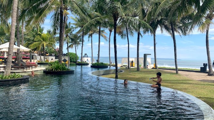 Rekomendasi 9 Hotel Terbaik di Seminyak Bali: Dekat ke Pantai dan Pusat Perbelanjaan