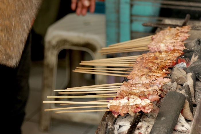 Tak Pernah Sepi! Inilah Tempat Makan Sop dan Sate Kambing Teramai di Bogor