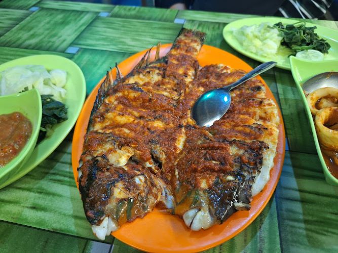 Bagaimana Jadi nya Jika Semua Orang Sekampung Jualan Seafood ?? Kampung Mandar Kampung Wisata Kuliner Seafood