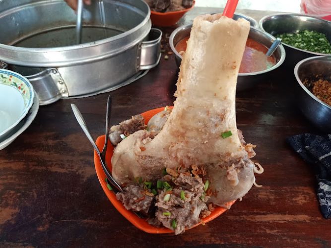 Top 8 Rekomendasi Kuliner Bakso Terenak dan Legendaris di Surabaya Yang Bikin Candu Nagih Teross !