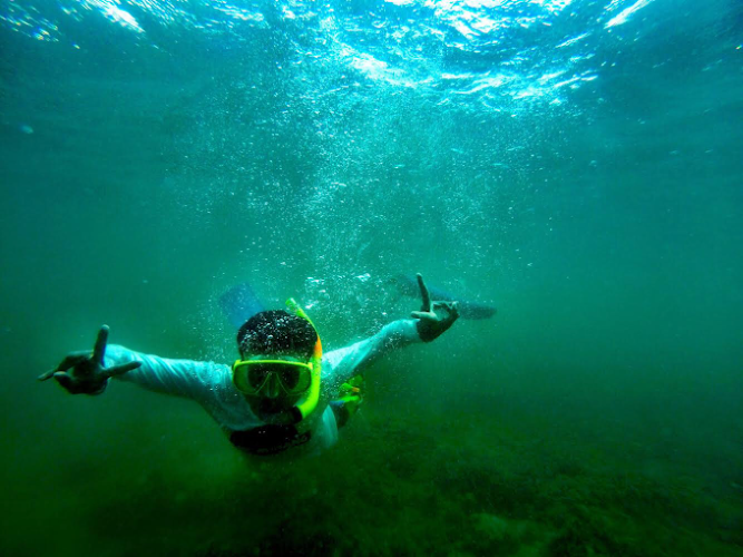 Pulau Abang : Pulau Eksotis Destinasi Snorkeling Dengan Pantai Jernih dan Biru Favorit Wisatawan Singapore Malaysia Thailand